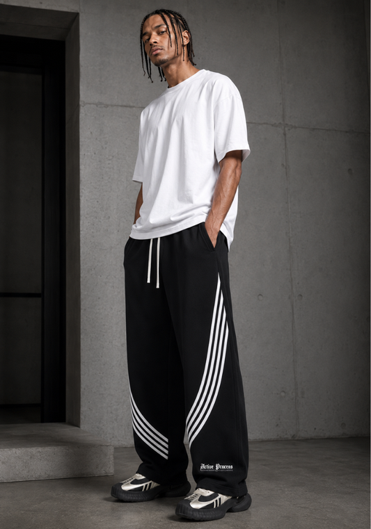 Active Curved Stripe Sweats